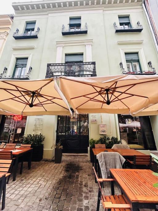 Hidden Gem In The Old Town Apartment Timisoara Exterior photo